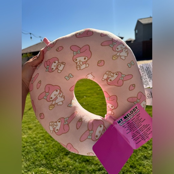 My Melody Travel Essentials Bundle - Picture 6 of 6